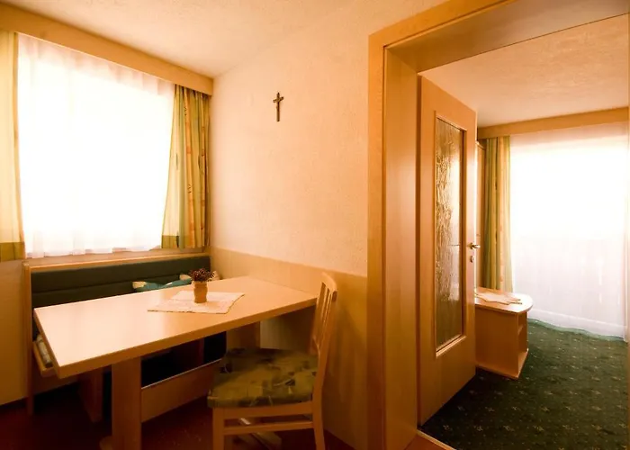 Haus Bernardes * Fiss