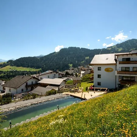 Haus Bernardes * Fiss